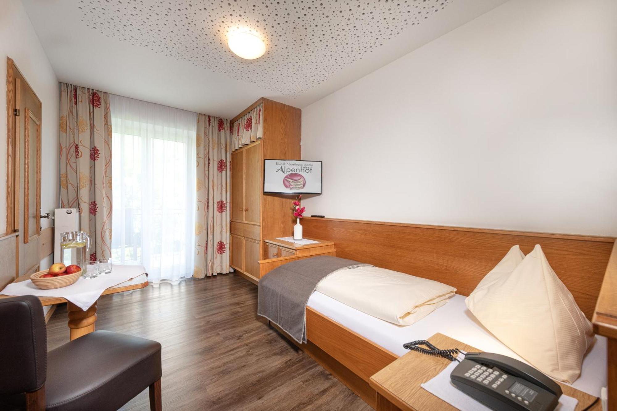 באד הופגסטין Hotel Alpenhof - New Sauna Area מראה חיצוני תמונה