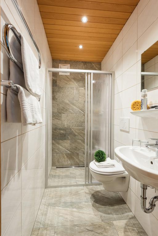 באד הופגסטין Hotel Alpenhof - New Sauna Area חדר תמונה