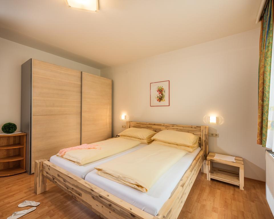 באד הופגסטין Hotel Alpenhof - New Sauna Area חדר תמונה